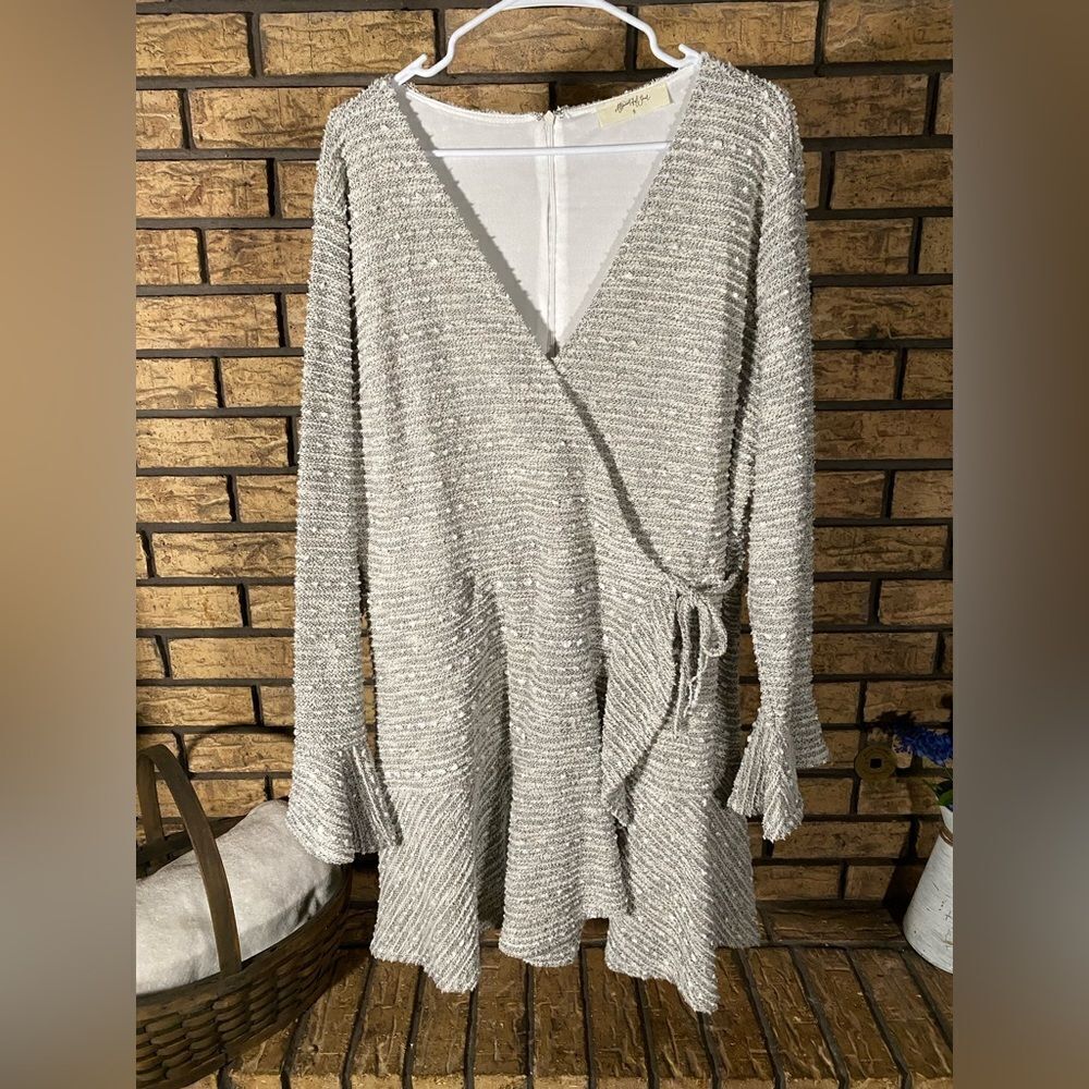 A‎ beautiful soul long sleeve grey dress